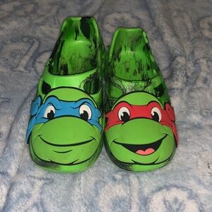 Kids Cartoon Character Green Sandals